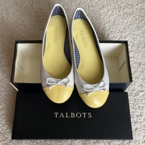 Talbots JALA1K Ivory shoes. Size 6 1/2M.